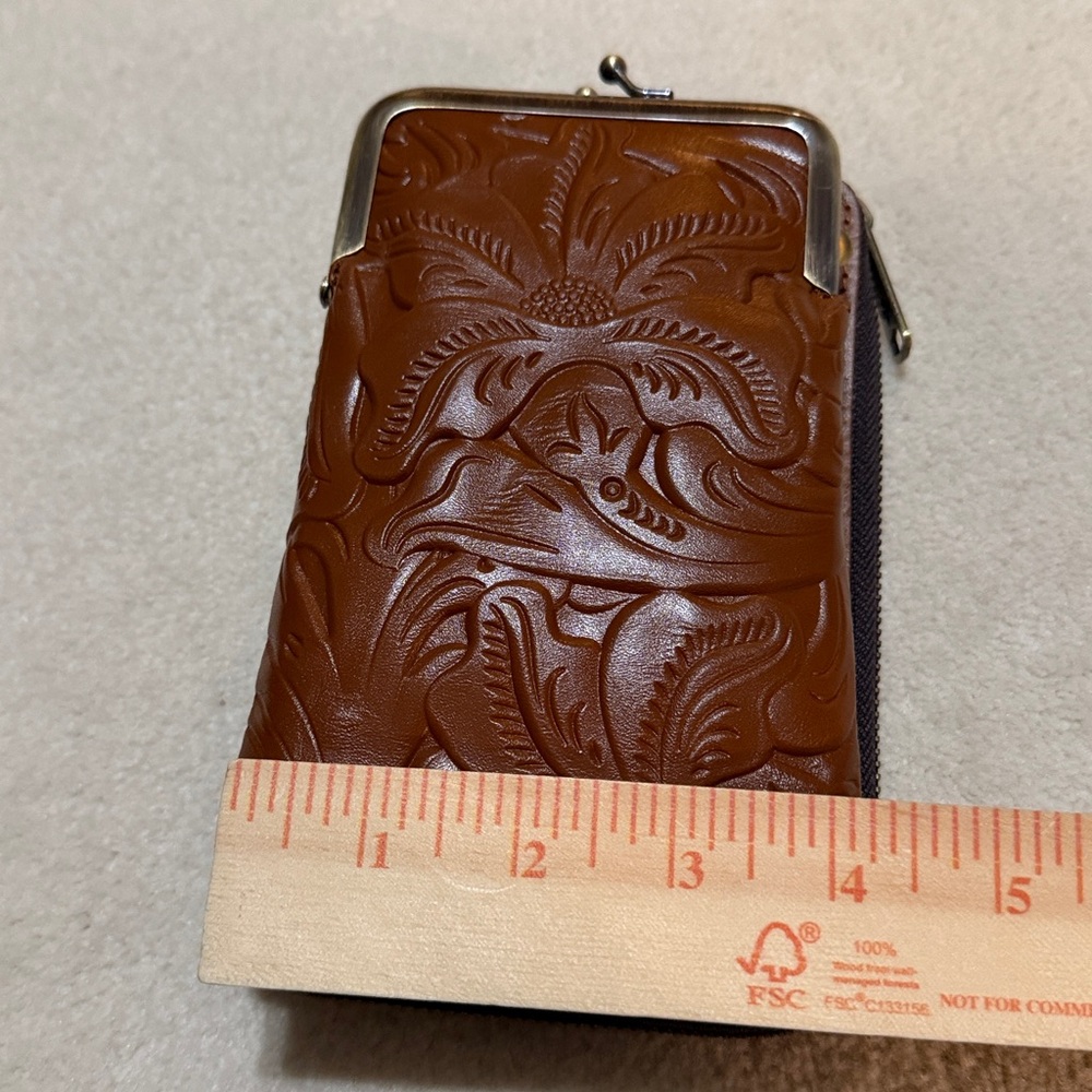 Patricia Nash Brown Tooled Leather Crossbody Zip Wallet/Purse NWT - Picture 8 of 10